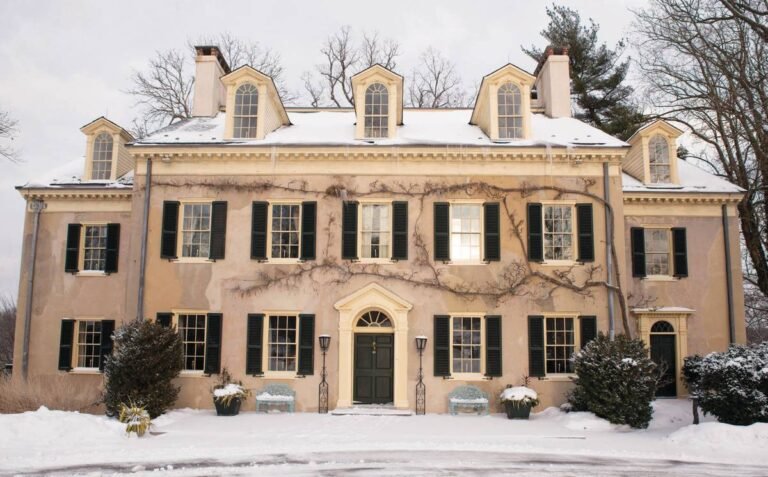 hagley museum tour 768x477