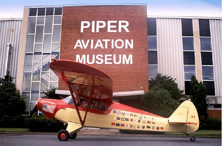 piper aircraft museum tour 768x503