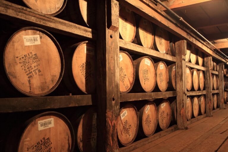 the buffalo trace distillery tour behind the scenes 768x512