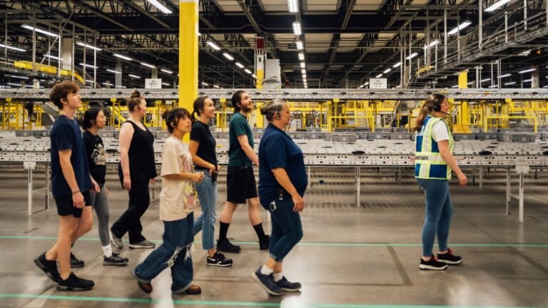 tour amazon fulfillment florida 768x432