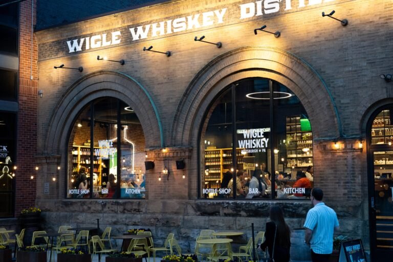 wigle whiskey distillery tour 768x512