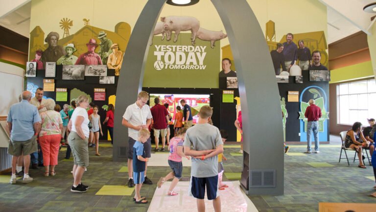 fair oaks farms dairy experience 768x432