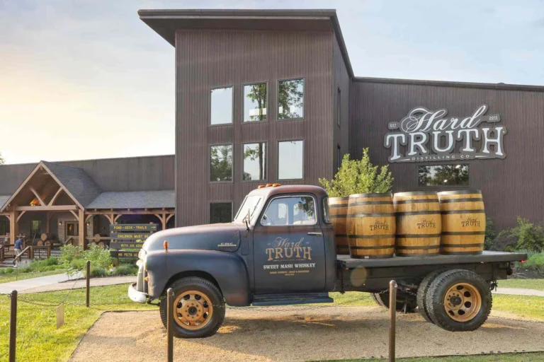 hard truth distilling company tour 768x512