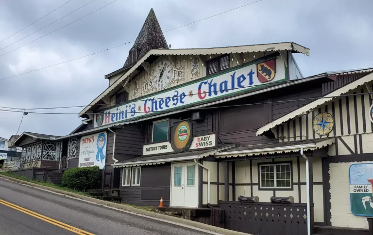 heinis cheese chalet bunker hill 768x485