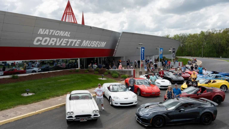 national corvette museum tour 768x432