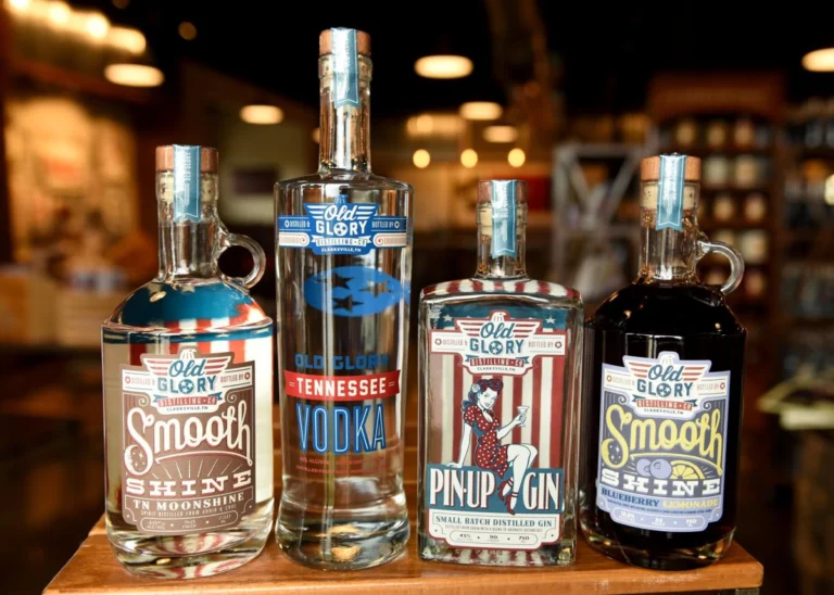 old glory distilling company tour 768x548