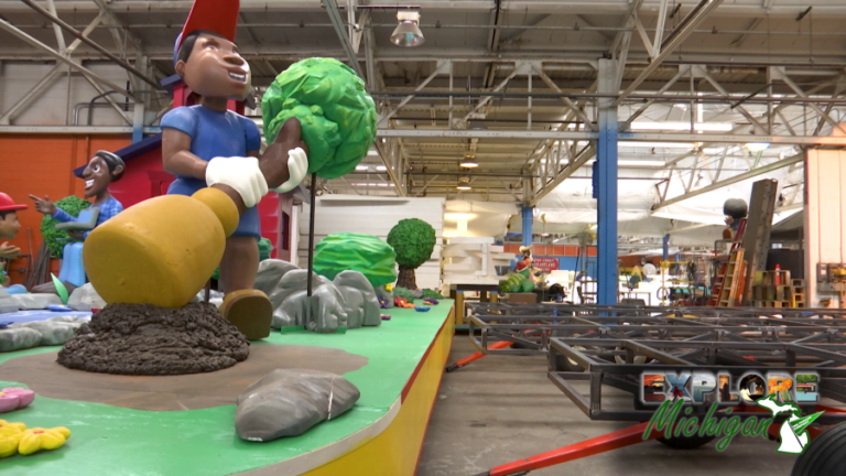 parade company studio tour 768x432