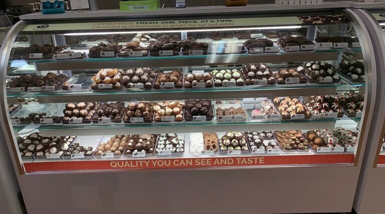 sweet shop usa chocolate tour 768x427