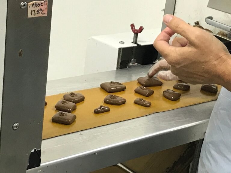 visit gilbert chocolates factory 768x576