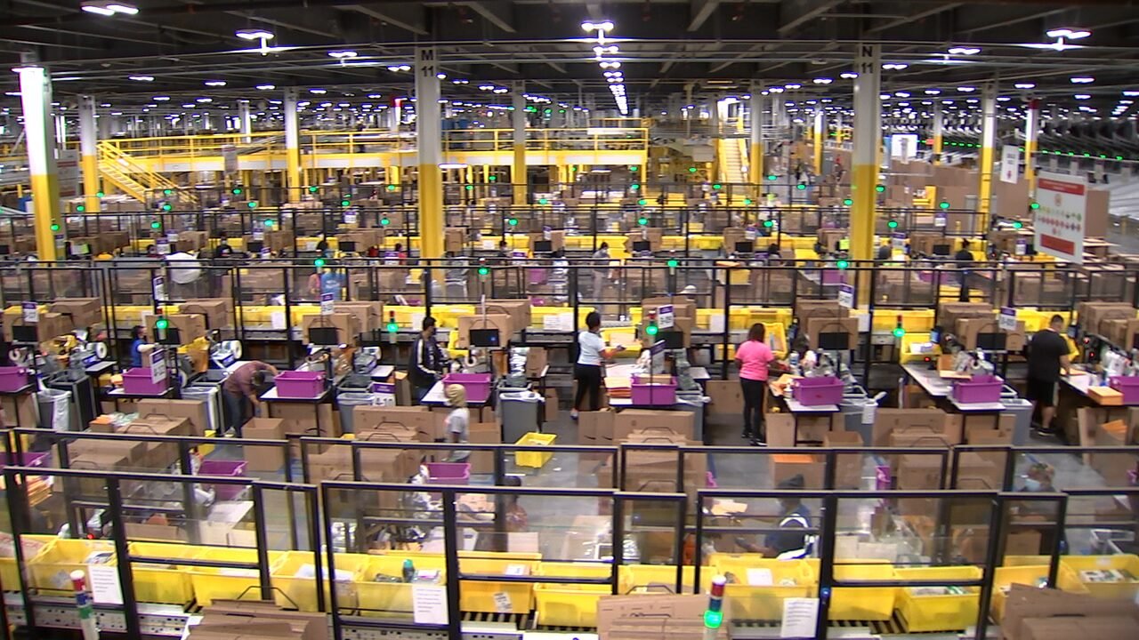 Amazon Fulfillment Center Tour (ATL2) — Lithia Springs, Georgia