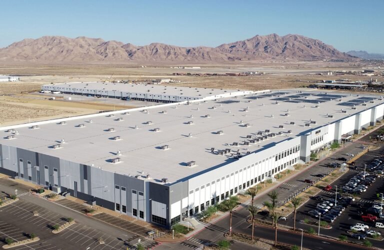 VGT1 Amazon Fulfillment Center tour 768x501