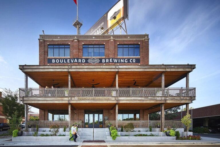 boulevard brewing co tour kansas 768x512