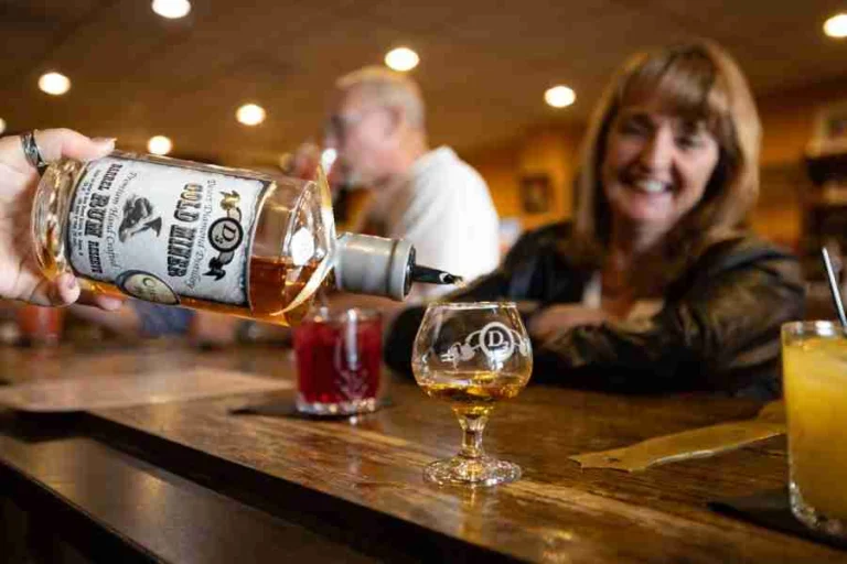 desert diamond distillery tour 768x512