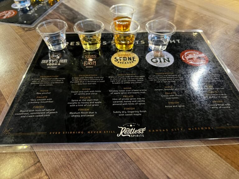 restless spirits distillery tasting 768x576