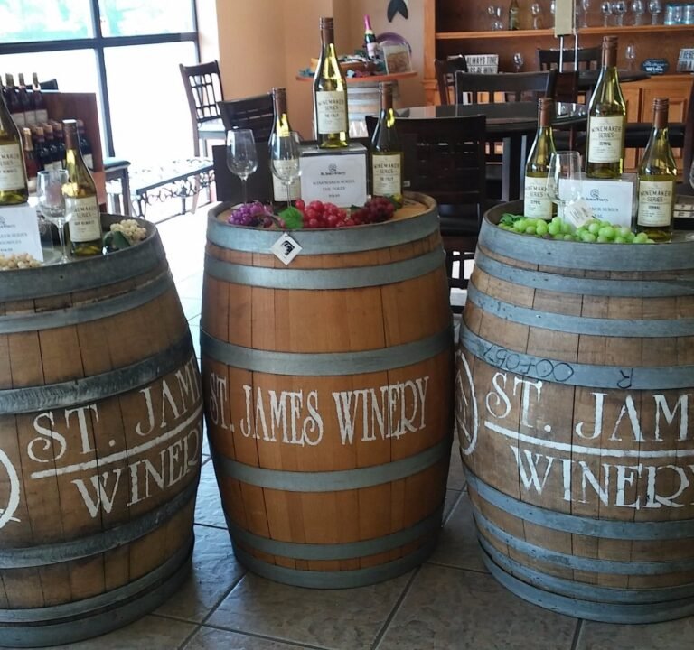 tour st james winery 768x720