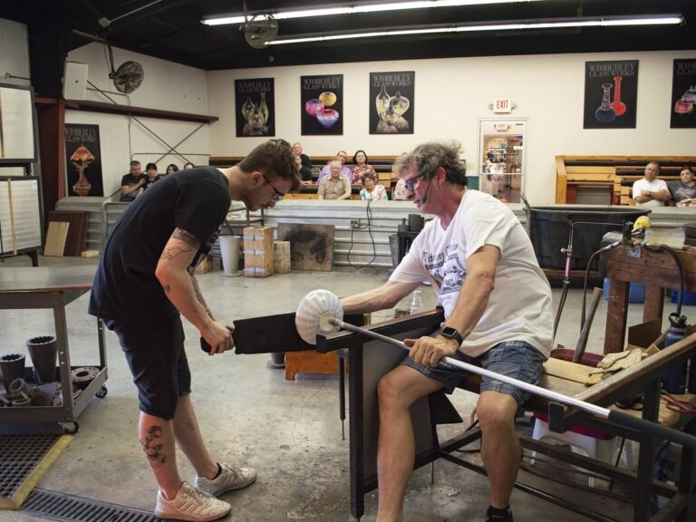 wimberley glassworks tour live demo 768x576