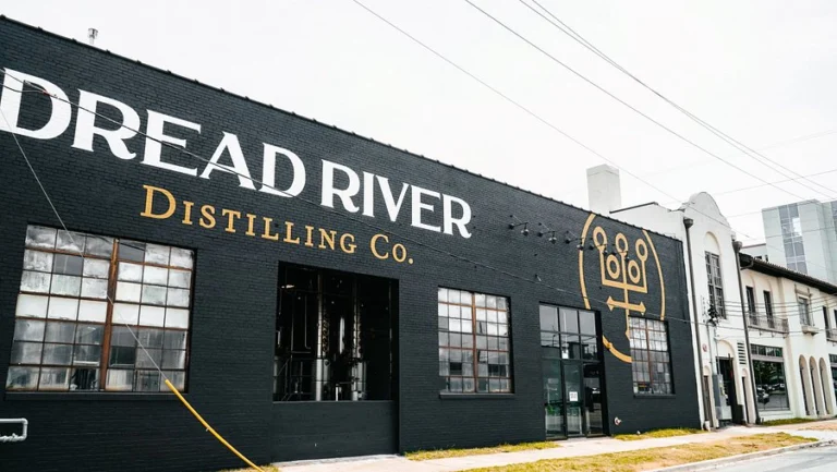 dread river distilling tour 768x433