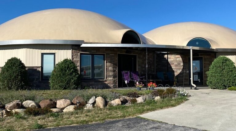 hansens farm dairy tour visit 768x427