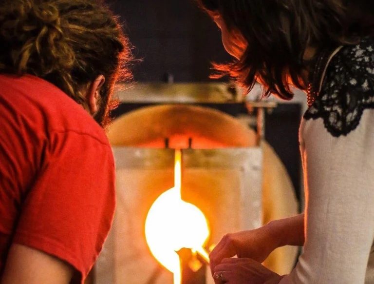 kinship glassworks tour milford 768x582