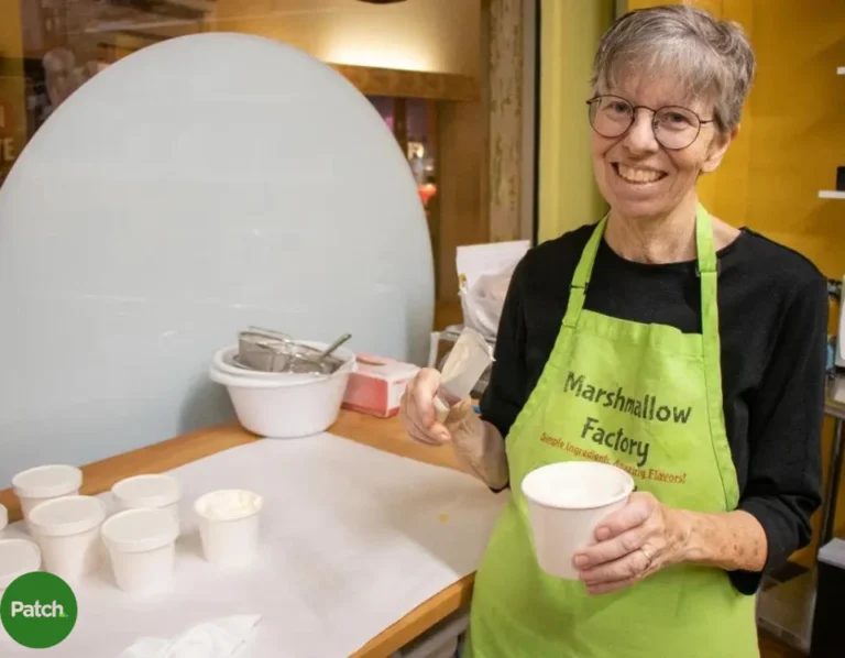 middletown marshmallow factory tour 768x598