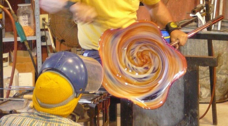 rosetree blown glass studio demonstration 768x427