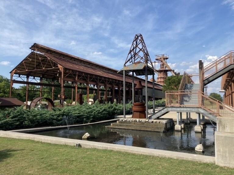 sloss furnaces tour alabama 768x576
