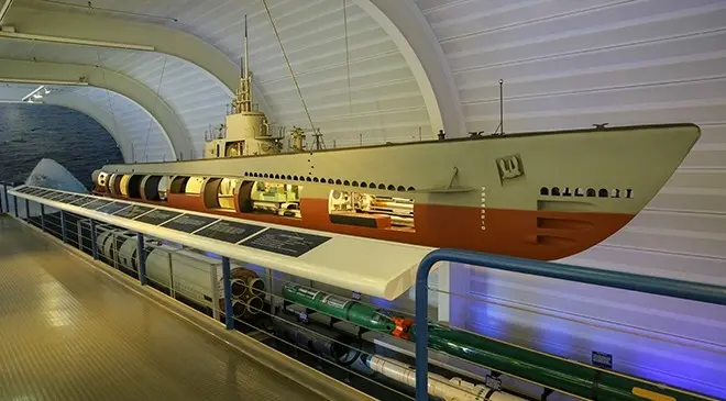 submarine force museum uss nautilus tour