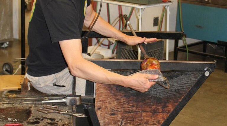 the glass forge glassblowing class 768x427