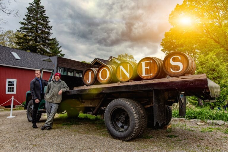 tour jones farm winery 768x512