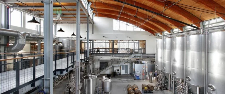 two roads brewing company tour 768x320