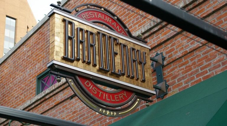 bardenay distillery tour 768x427