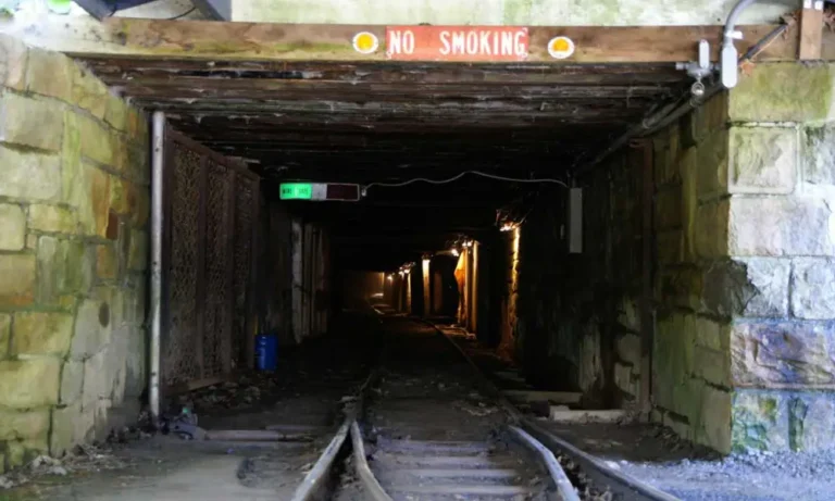 beckley coal mine tour underground 768x461