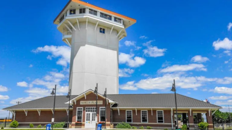 golden spike tower tour nebraska 768x432