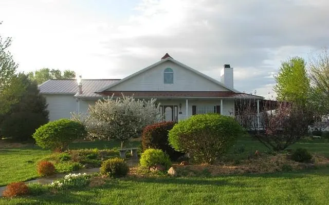 james arthur vineyards tour