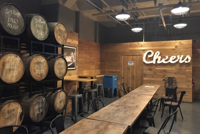 shipyard brewery tour portland 768x514