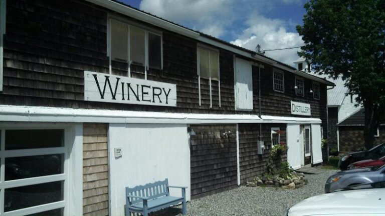 Factory Tours in Maine 24 sweetgrass farm winery distillery tour 768x432