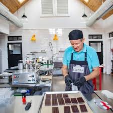 tour eldora chocolate factory