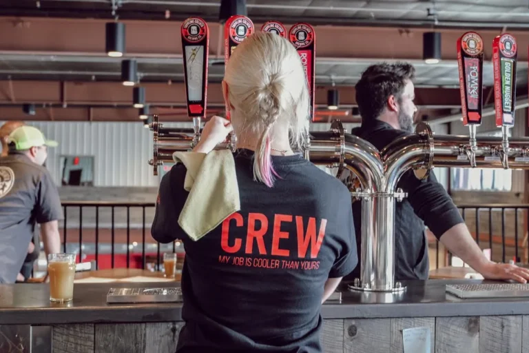 tour toppling goliath brewery 768x512