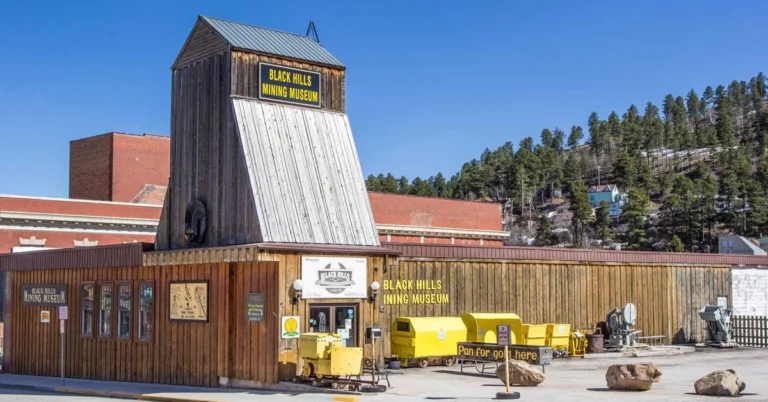 black hills mining museum tour 768x402
