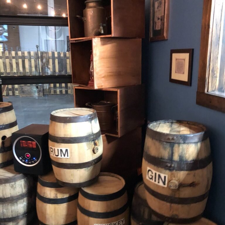 easyspeak spirits distillery 768x768