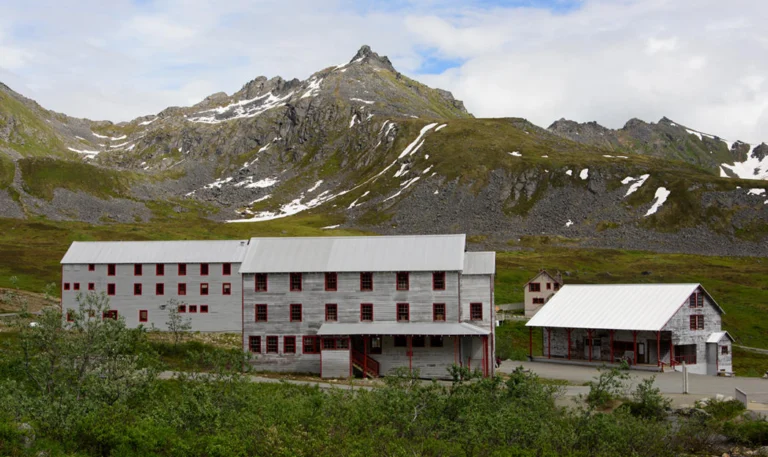 independence mine park tour alaska 768x457