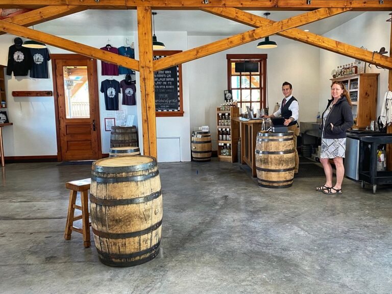 tour port chilkoot distillery alaska 768x576