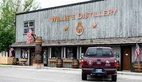 willies distillery tour motana